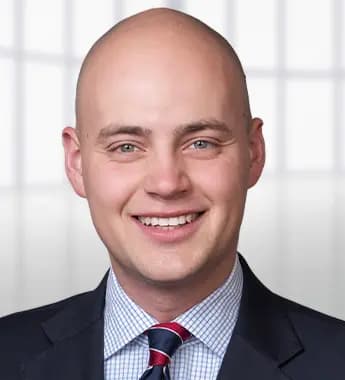intern_Forthmann-Fabian_345x380px